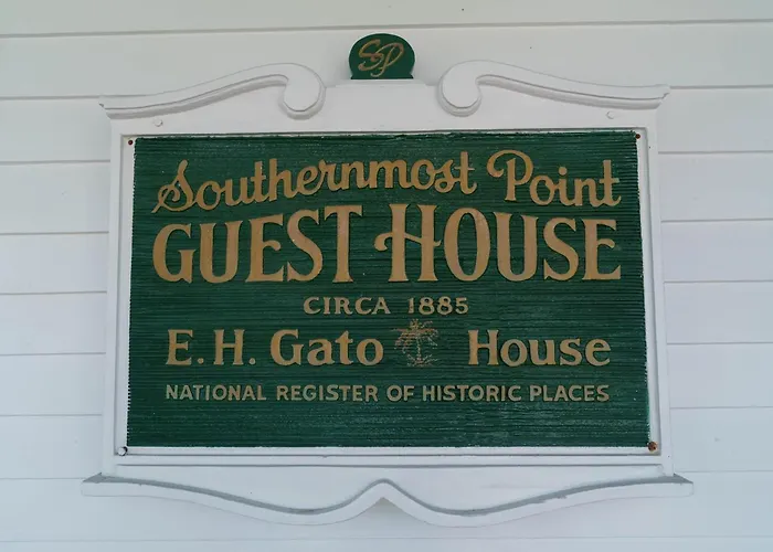 Southernmost Point Guest House & Garden Bar